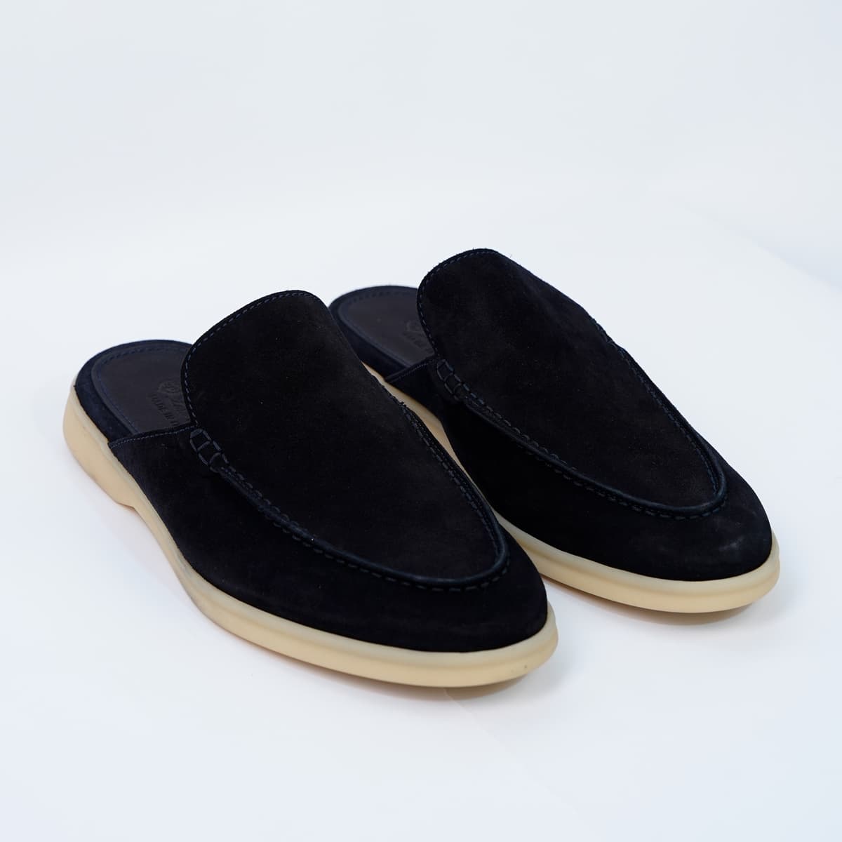 Loro Piana Summer Walk Loafer Suede Black — photo 1 of 6