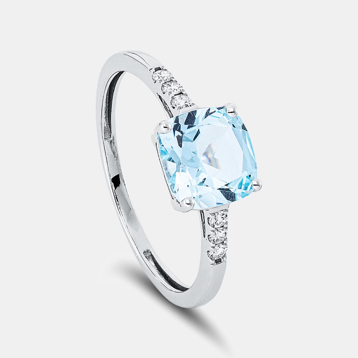 Diamonds Fashion Ring mit Topas Sky Blue — photo 1 of 1